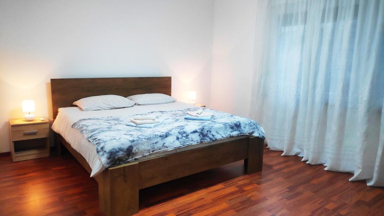 Vongola Apartment Rijeka Bagian luar foto