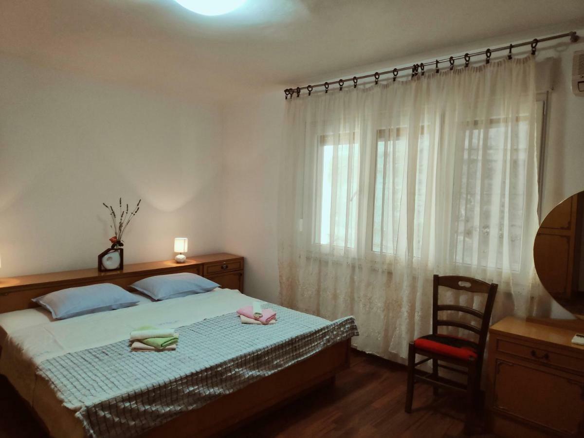 Vongola Apartment Rijeka Bagian luar foto