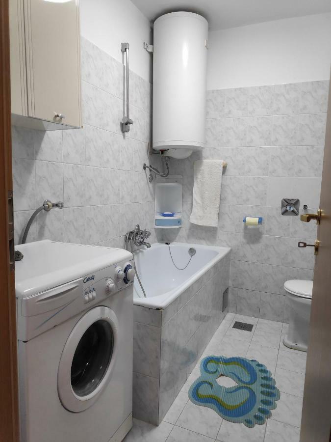 Vongola Apartment Rijeka Bagian luar foto