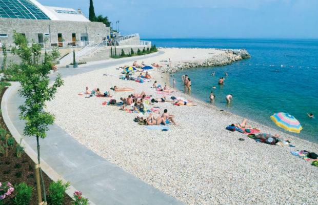 Vongola Apartment Rijeka Bagian luar foto
